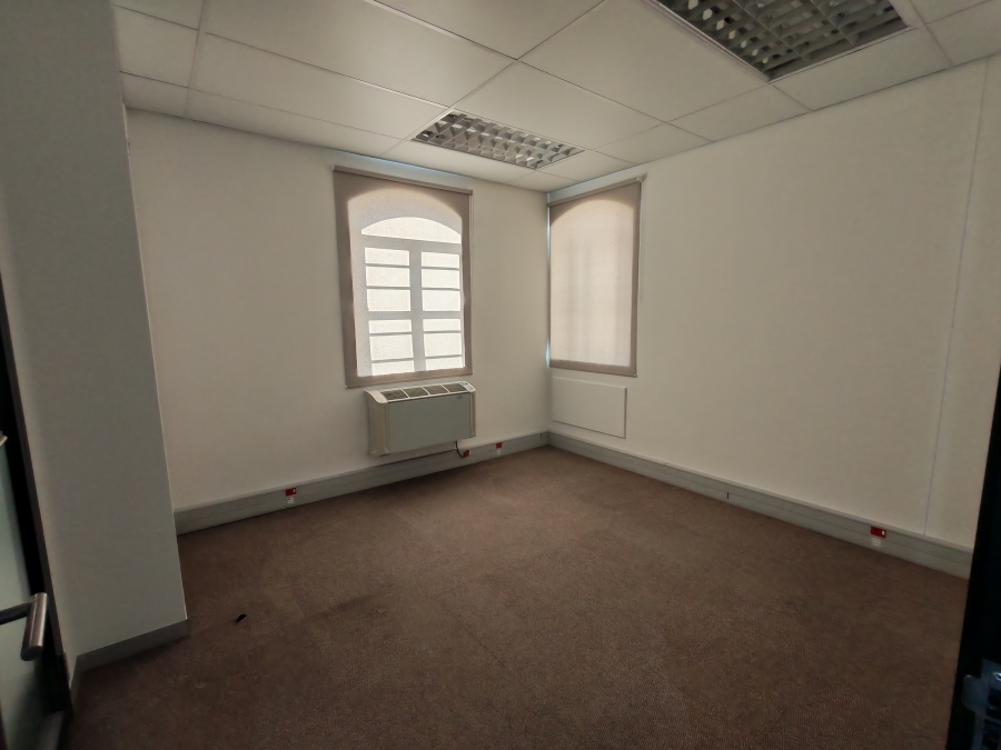 To Let Commercial Property for Rent in Jamestown Western Cape